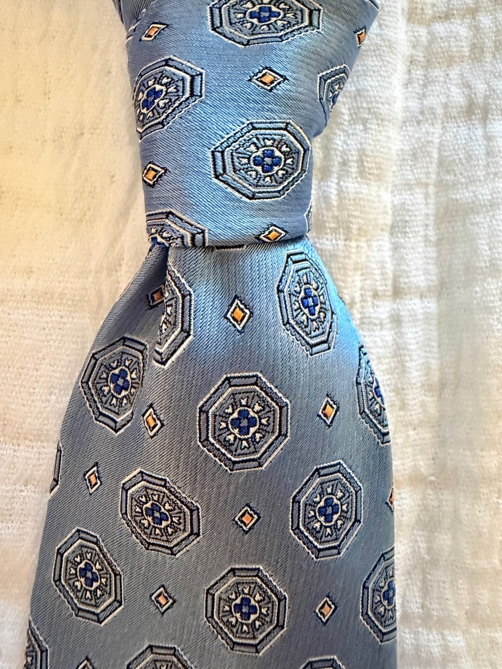 DOLCEPUNTA Blue Geometric 100% Luxury Silk Tie Dark Blue & Yellow Accent NWOT